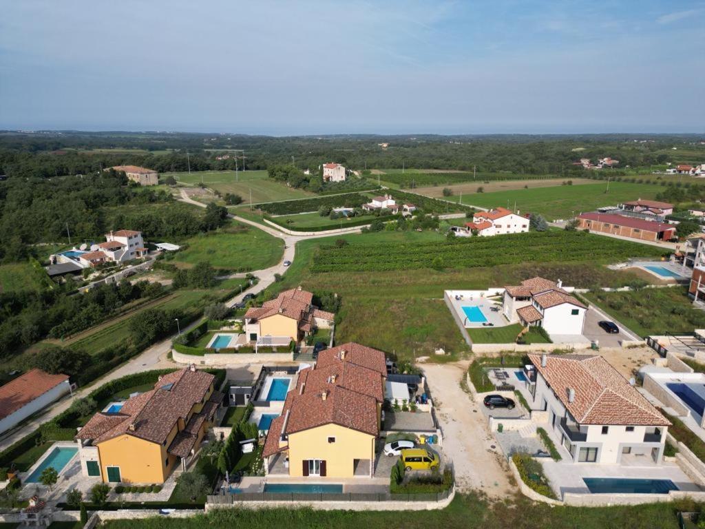 Casa Colibri Villa Brtonigla Bagian luar foto