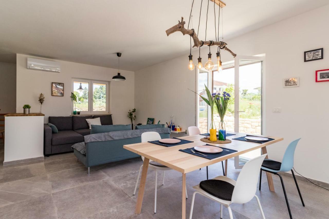 Casa Colibri Villa Brtonigla Bagian luar foto
