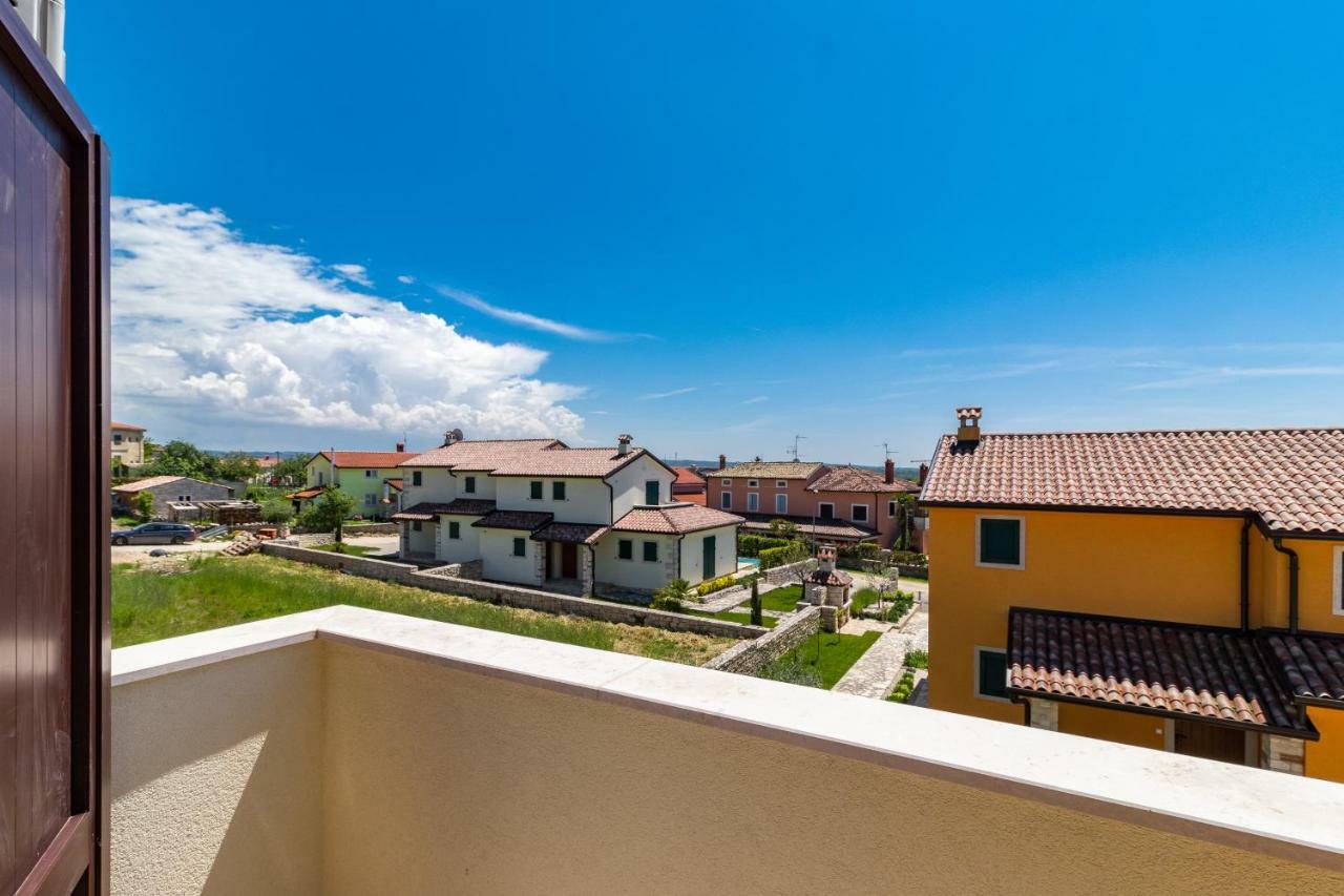 Casa Colibri Villa Brtonigla Bagian luar foto